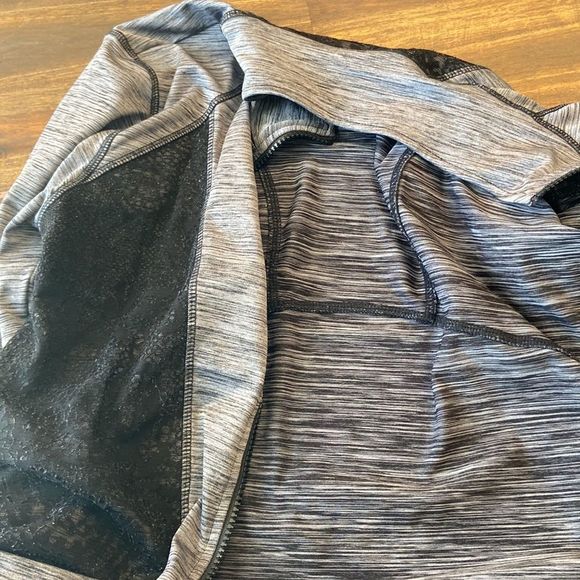 Maurices Activewear zip up jacket - Picture 13 of 14